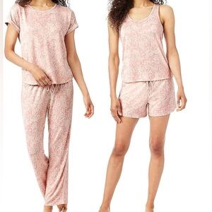 Lucky Brand Women’s 4 Piece Pajama Set in Pink Paisley. Size S.